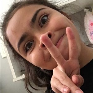 Meet your Posher, Frances